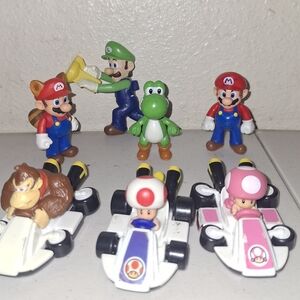 Mattel Super Mario Kart Figure Set with Red, Green, Blue, Pink, White